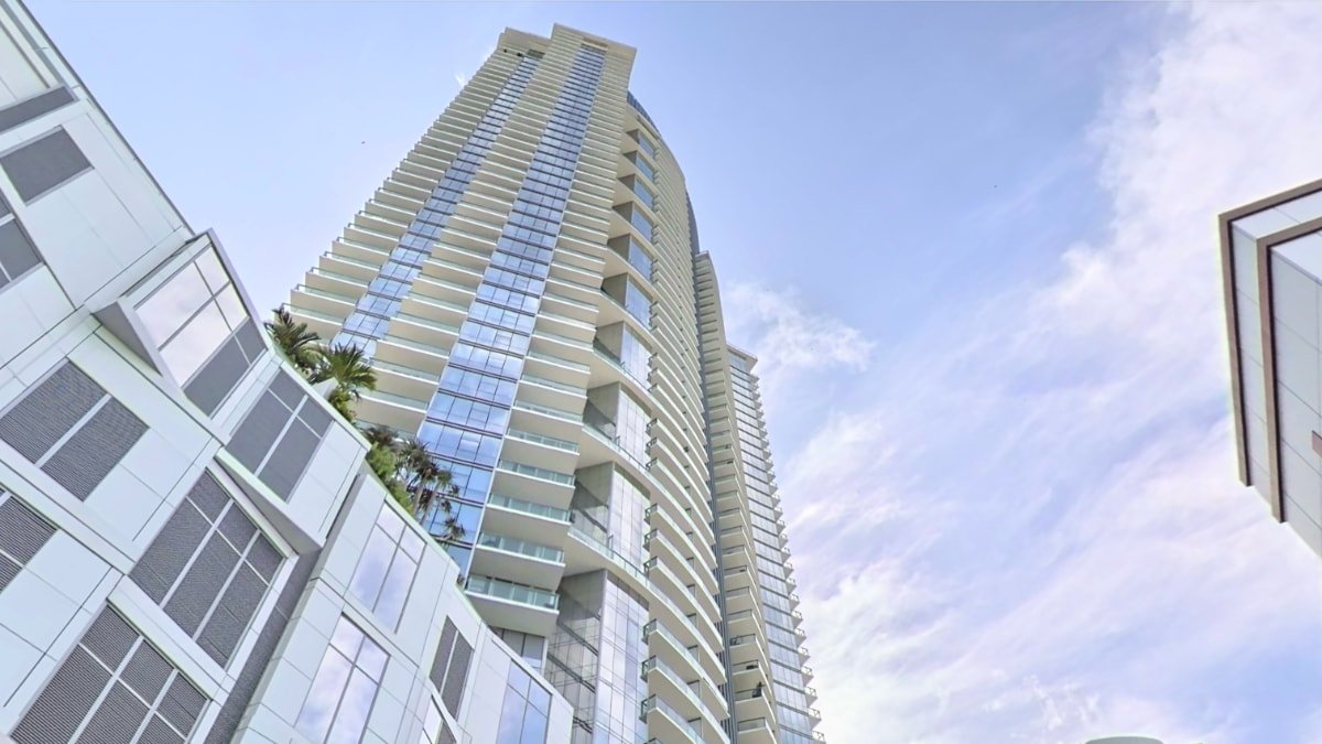 Apple may be building its biggest store yet in Miami