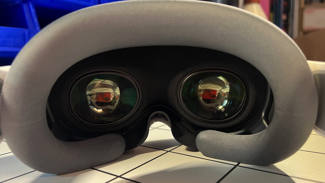 Apple may be already lining up suppliers for a second Apple Vision headset