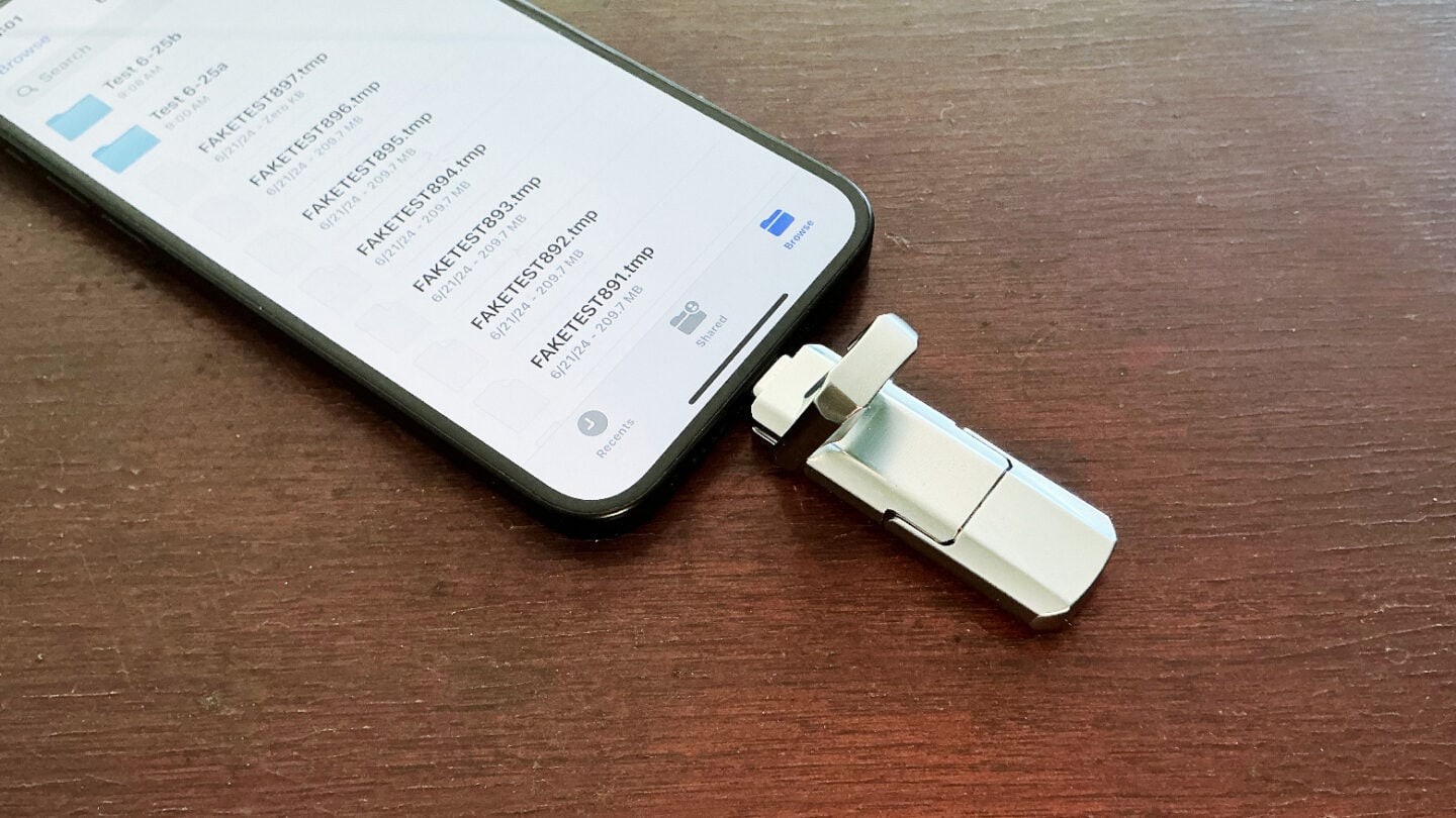 Budget flash drive sports USB-C and USB-A connectors [Review] ?????