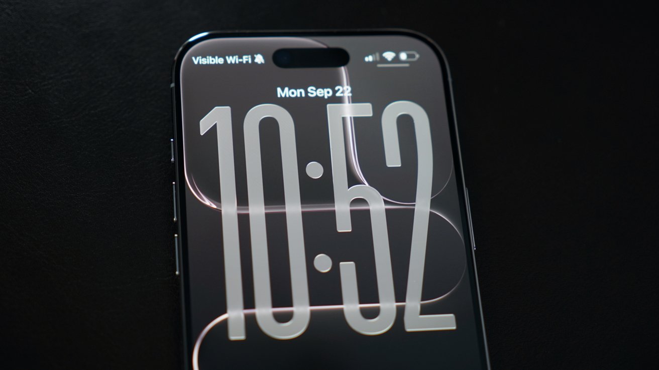 Forget iPhone 20, Apple’s 2028 curved display will be even better