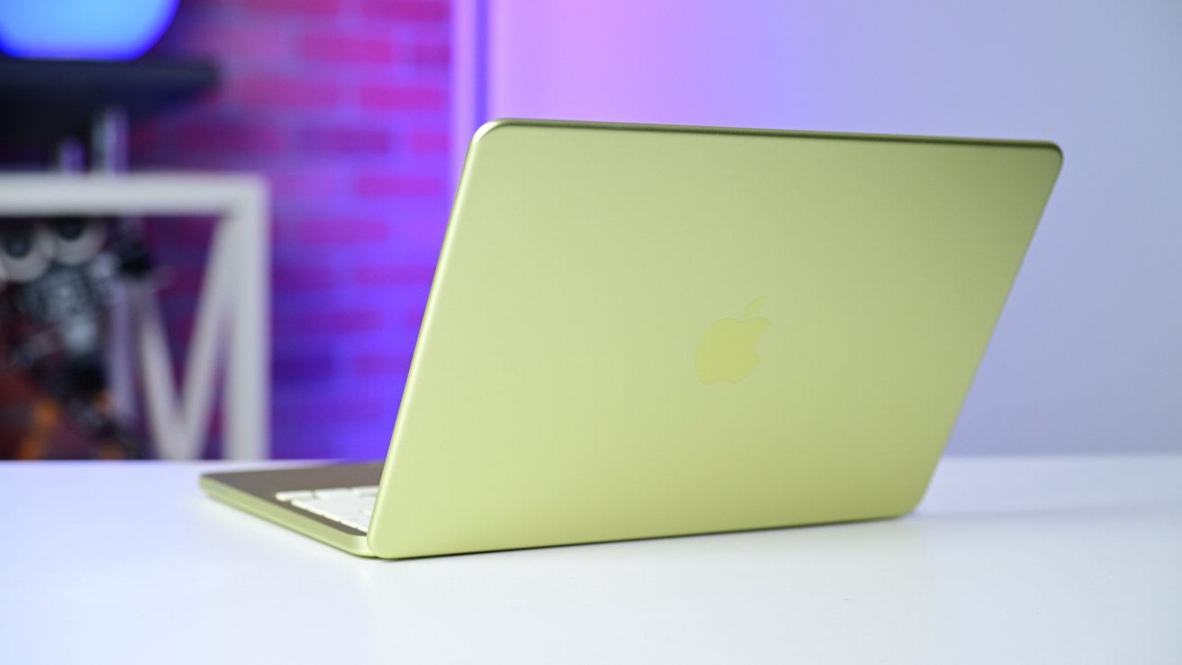 67816142901MacBookNeobacksideopenxl | Apple Day Apple iPod iPad iPhone iTouch iMac iBook